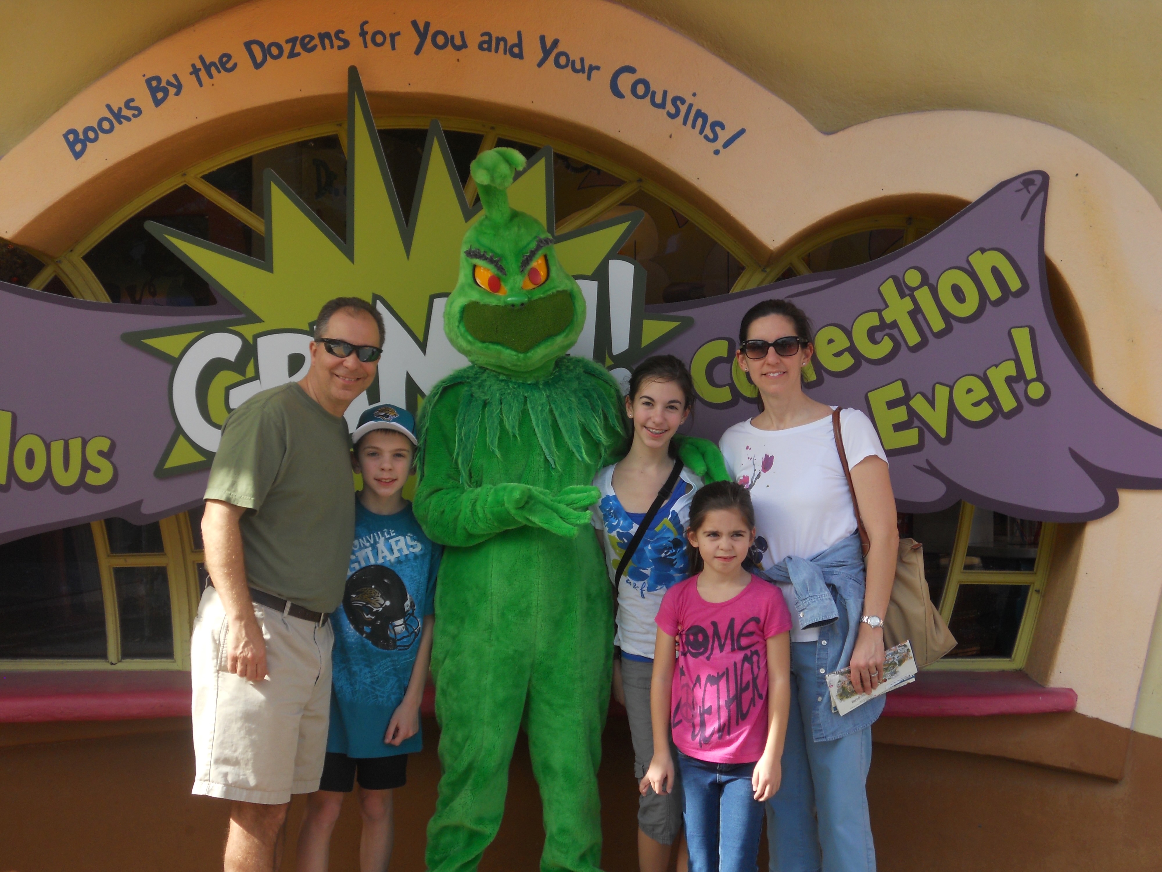 The Grinch at Universal Studios, 2012